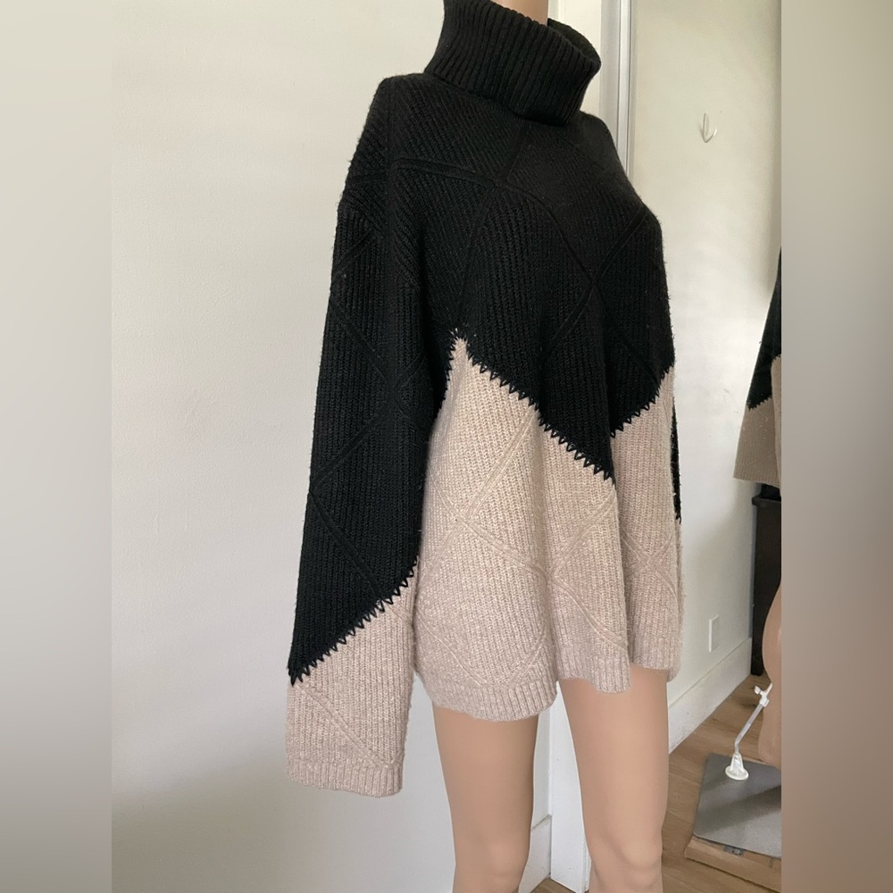 Tuckernuck Hayacinth House Wool Blend Demi Sweater Size XL Black Beige Slouchy - Picture 5 of 10